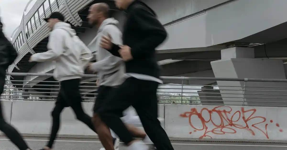 Nike Ayakkabı Aksesuarları: Günlük ve Spor Hayatında Şıklık ve Fonksiyonellik