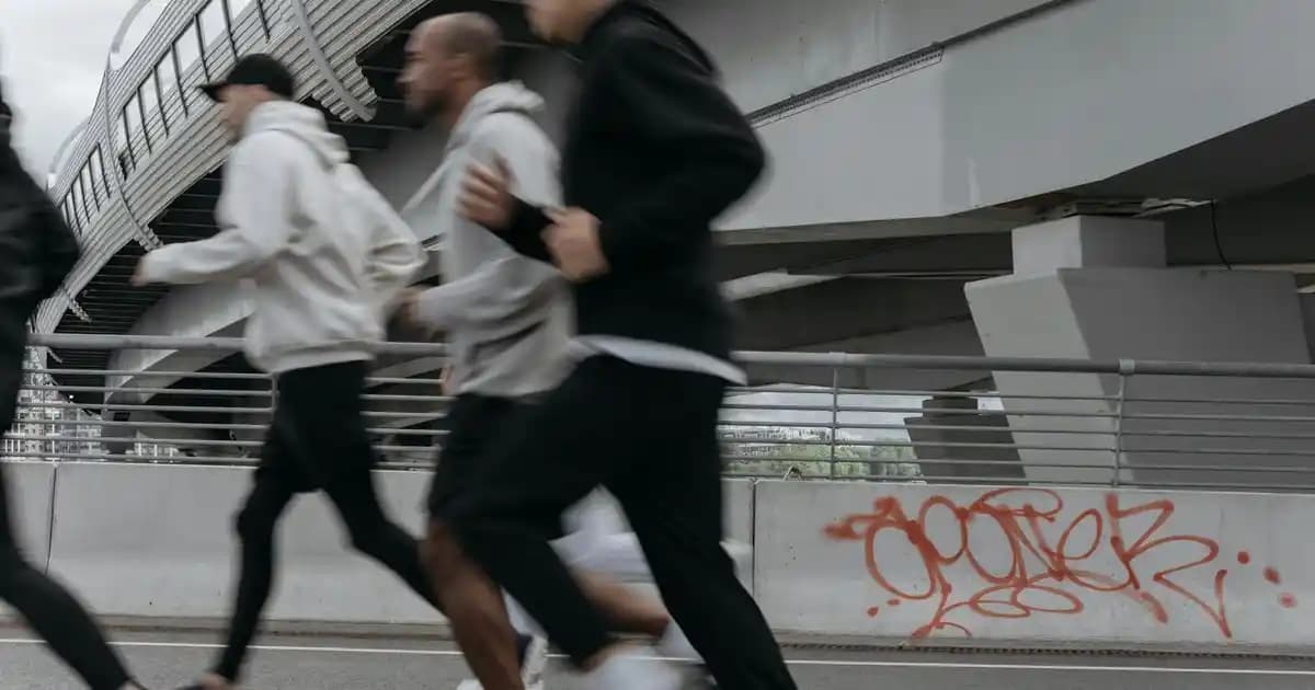 Nike Ayakkabı Aksesuarları: Günlük ve Spor Hayatında Şıklık ve Fonksiyonellik