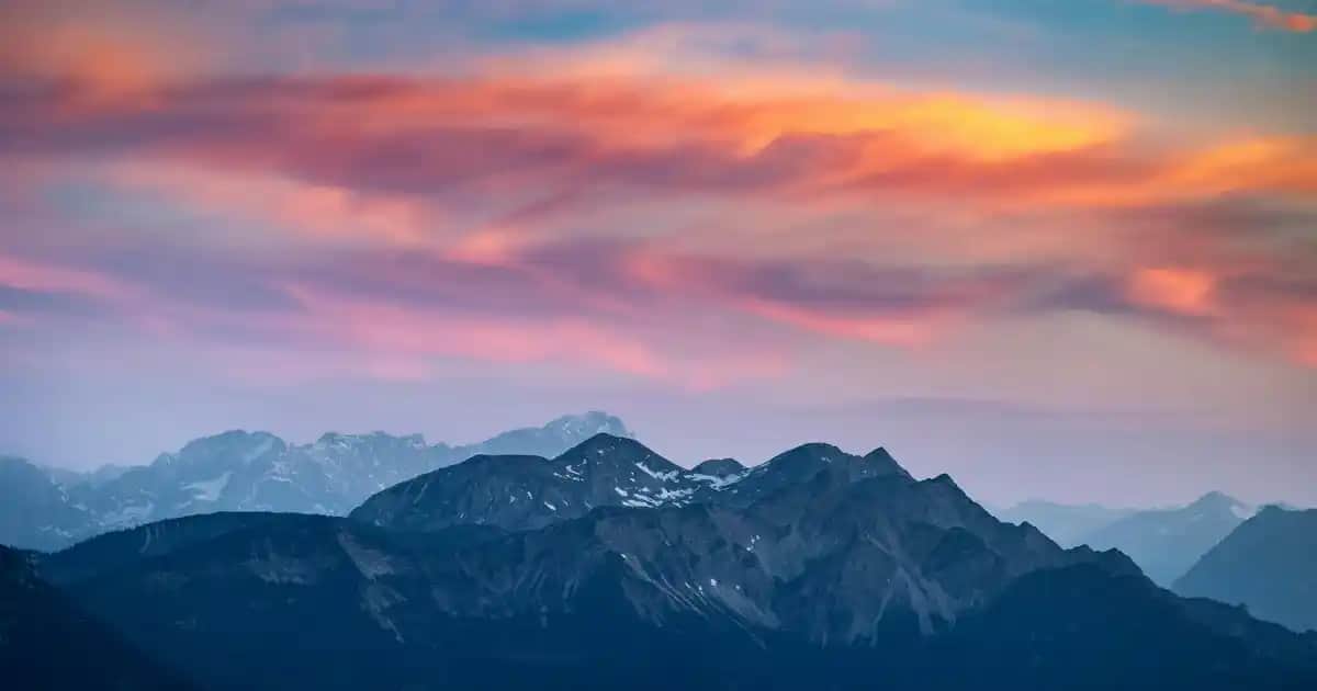 Nike Terlikler: Konfor ve Şıklığı Bir Arada Sunan Modern Modeller