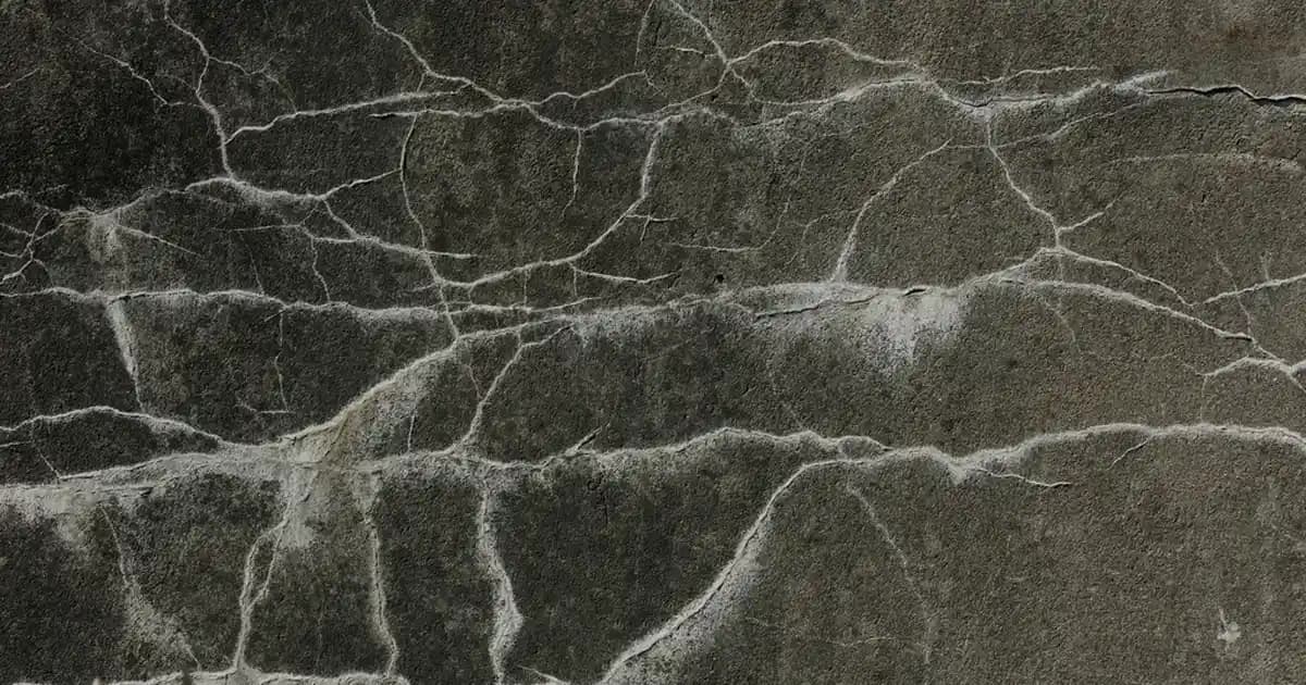 Nike Zincirli Ayakkabılar: Şıklık ve Konforu Bir Arada Sunan Modern Tasarımlar