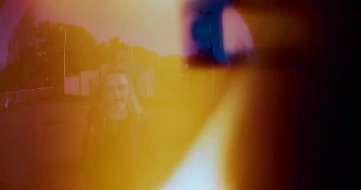 Reebok Erkek Sweatshirtleri: Konfor ve Şıklığı Bir Arada Sunan Modeller