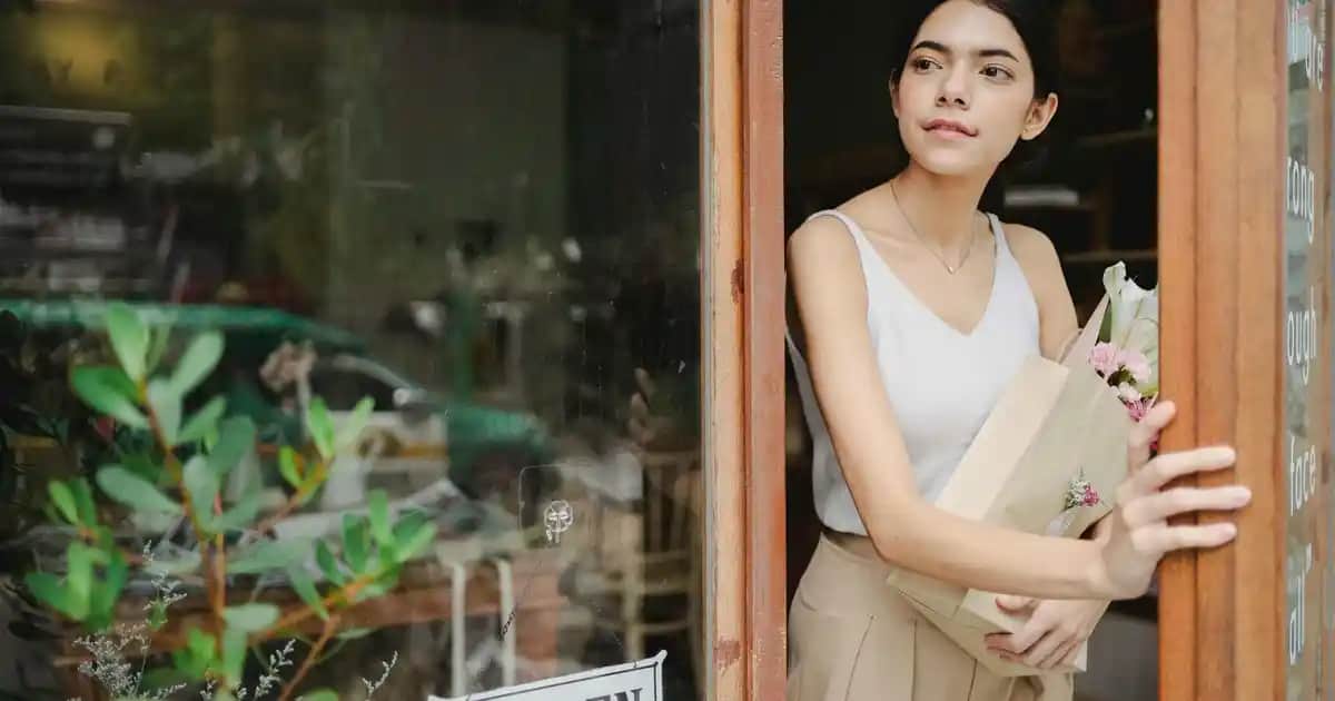 Sevgiliye Doğum Günü İçin Şık ve Kullanışlı Çanta ve Ayakkabı Hediye Seçenekleri