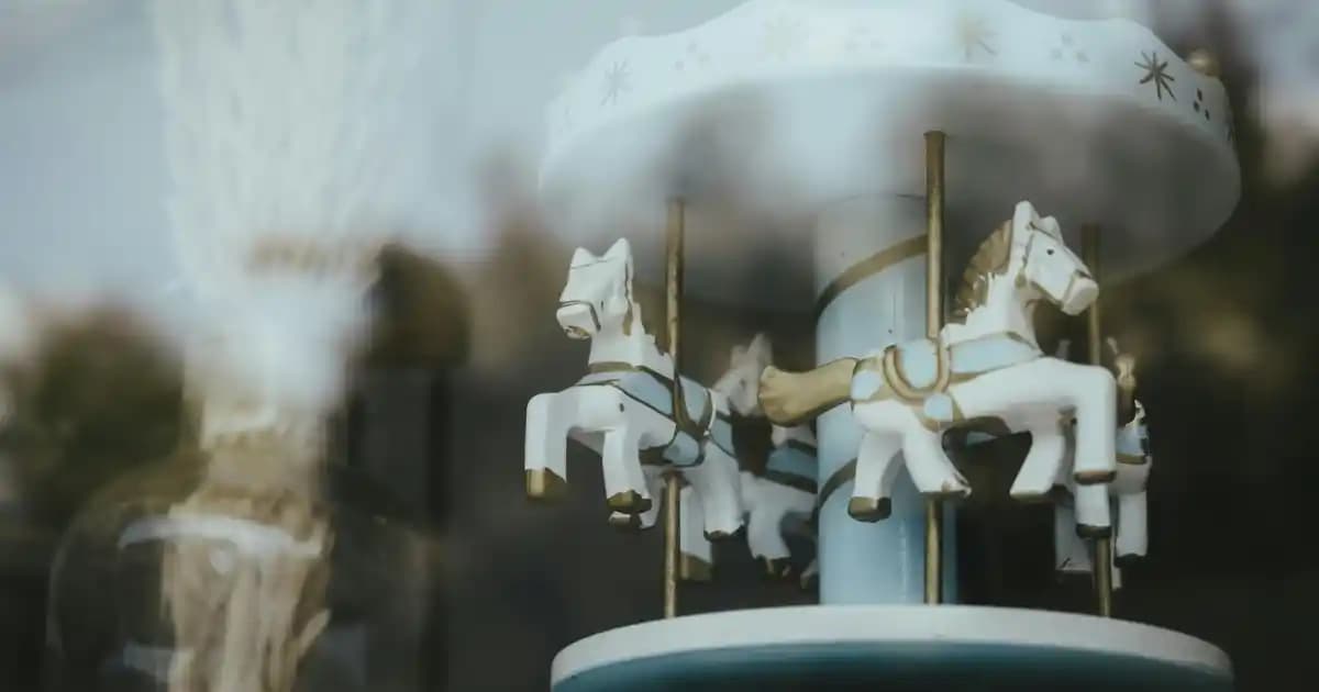 Siyah Beyaz Süperstar: Zamansız Moda ve Stil İkonları Hakkında Detaylı Bilgi