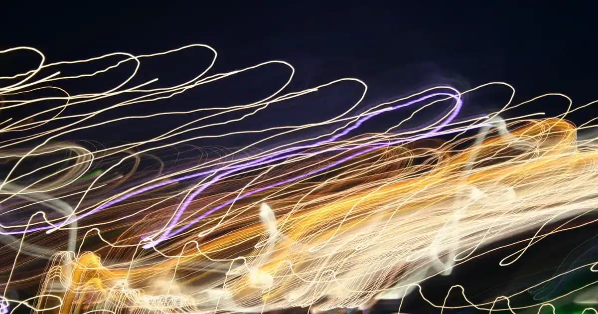 Yazlık Erkek Giyim Trendleri ve Stil İpuçları: Çanta ve Ayakkabı Seçenekleri Rehberi