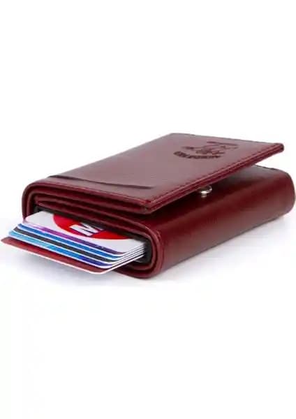 Kadınlar İçin Şık ve Fonksiyonel Cüzdan Karşılaştırması: Newish Polo ve Womancraft Modelleri