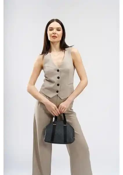 Lucky Bees Kadın Çantaları Karşılaştırması: İç Cüzdanlı ve Desenli Modellerin Özellikleri