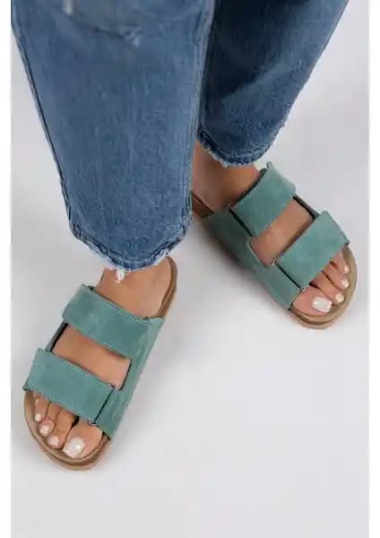 Manijero Vina Kadın Hakiki Deri Mint Yeşili Çift Cırtlı Terlik Günlük Şıklık ve Konfor Sunar