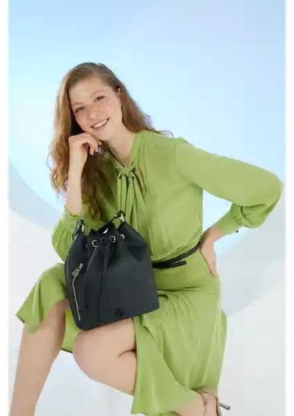 Pierre Cardin Kadın Çantaları Karşılaştırması: Moda ve İşlevsellik Analizi