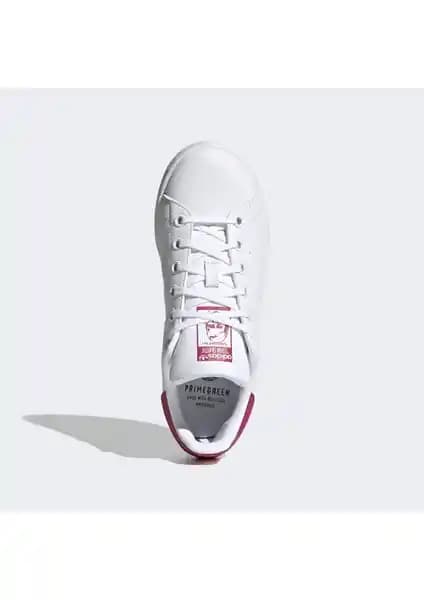 Adidas Stan Smith ve FX5502 Günlük Spor Ayakkabıları Karşılaştırması ve Özellikleri