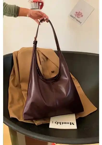 Densila Kadın Çanta Modelleri Karşılaştırması: Boyutlar, Malzeme ve Kullanım Özellikleri