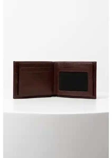 Erkekler İçin Hakiki Deri Cüzdan Karşılaştırması: Tasarım, Fonksiyon ve Kullanıcı Yorumları