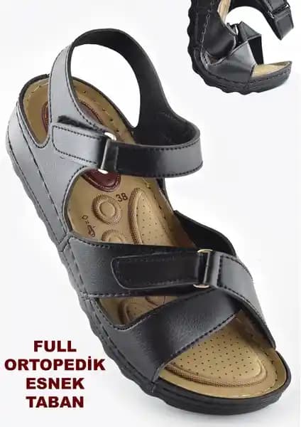 İki Popüler Kadın Sandalet Modelinin Detaylı Karşılaştırması ve Kullanıcı Yorumları