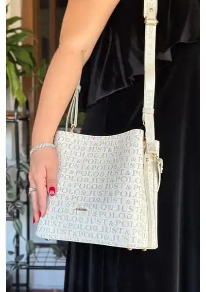 Kadınlar İçin Şık ve Fonksiyonel Çanta Karşılaştırması: Just Polo ve Lifonbag Modelleri