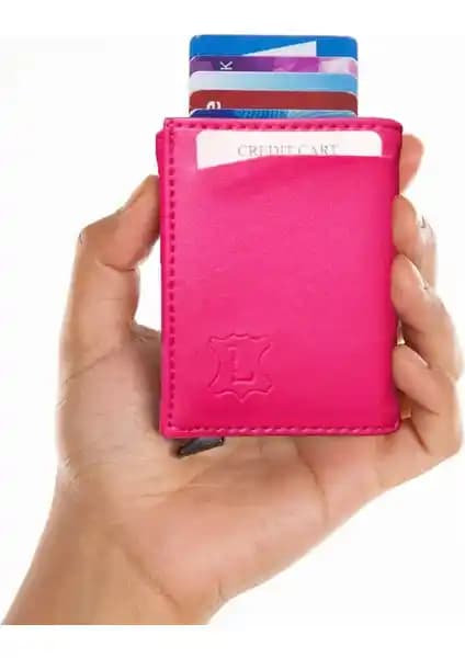 Lederax ve Westpolo Erkek Kartlık Cüzdanlar Karşılaştırması ve Özellikleri