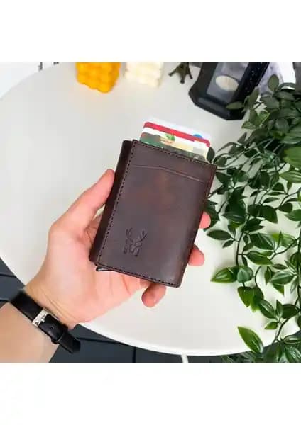 Modica Pescol ve Westpolo 5550C Deri Kartlık Karşılaştırması ve Kullanıcı Yorumları