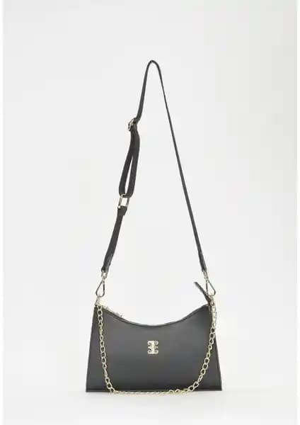 Pierre Cardin Kadın Omuz Çantaları Karşılaştırması: Siyah ve Bej Modellerin Özellikleri ve Kullanıcı Yorumları