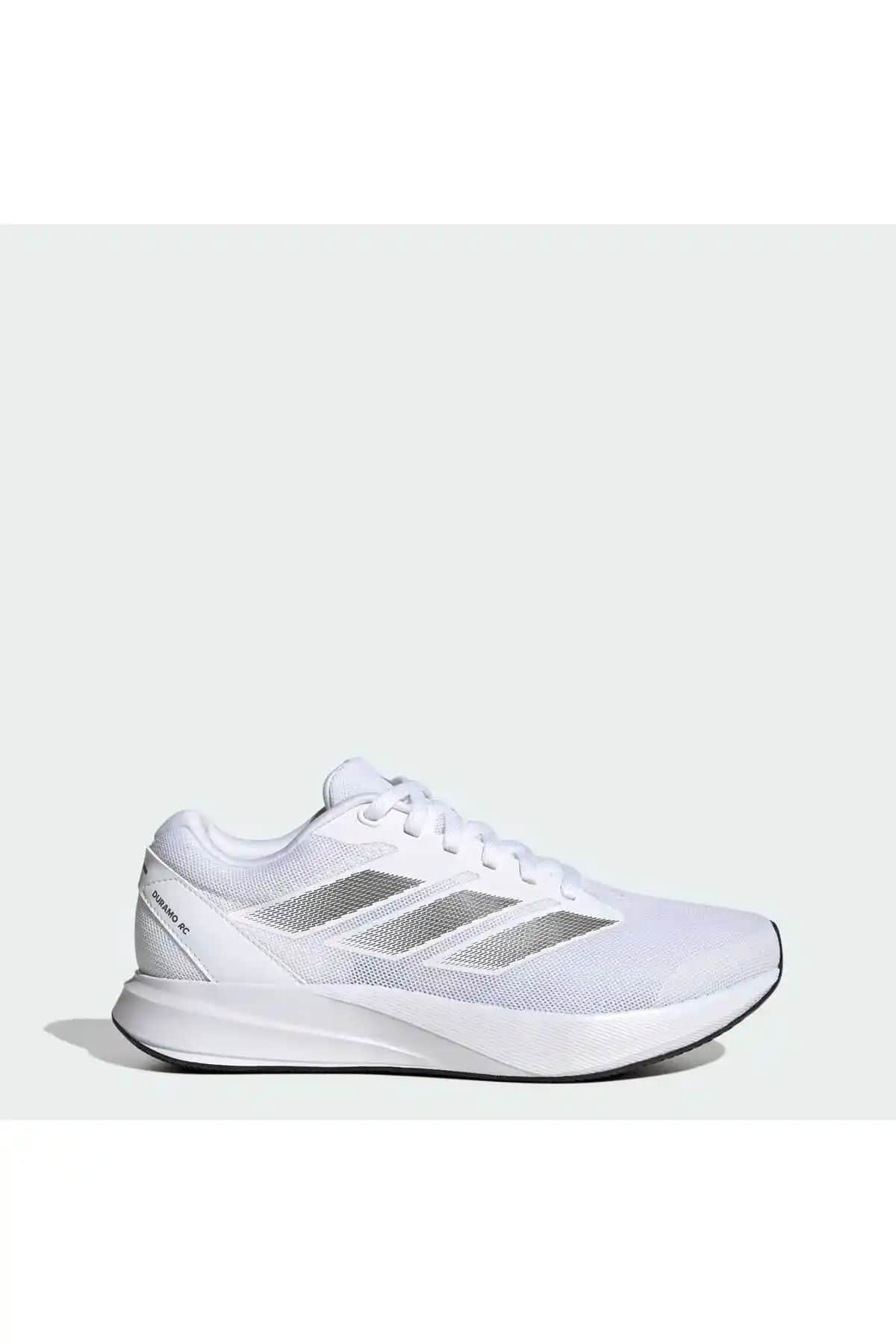 adidas Kadın Koşu ve Antreman Ayakkabısı Duramo RC W: Performans ve Sürdürülebilirlik Bir Arada