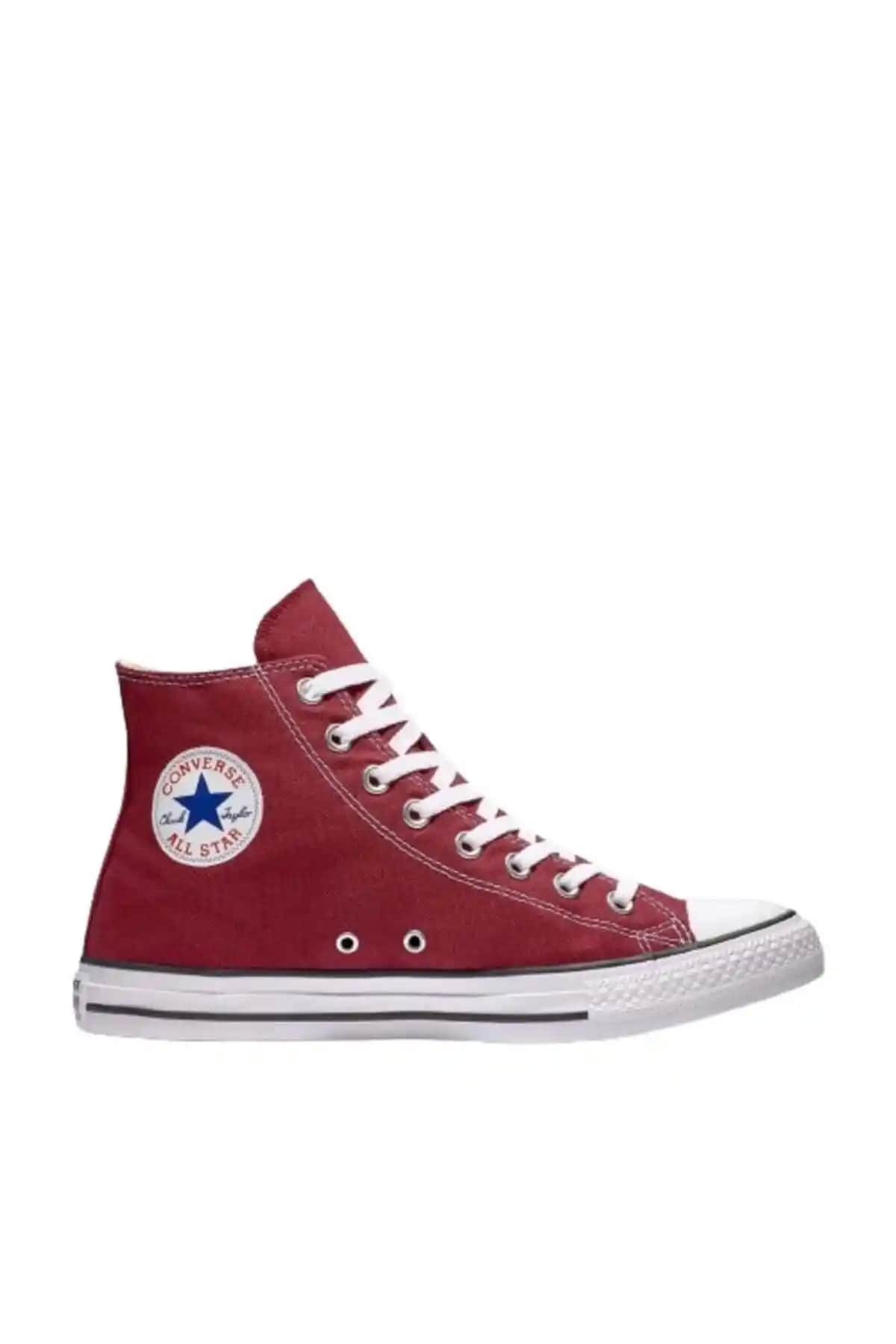 Converse Unisex Bordo Spor Ayakkabı: Şık ve Konforlu Günlük Kullanım İçin Tasarlandı