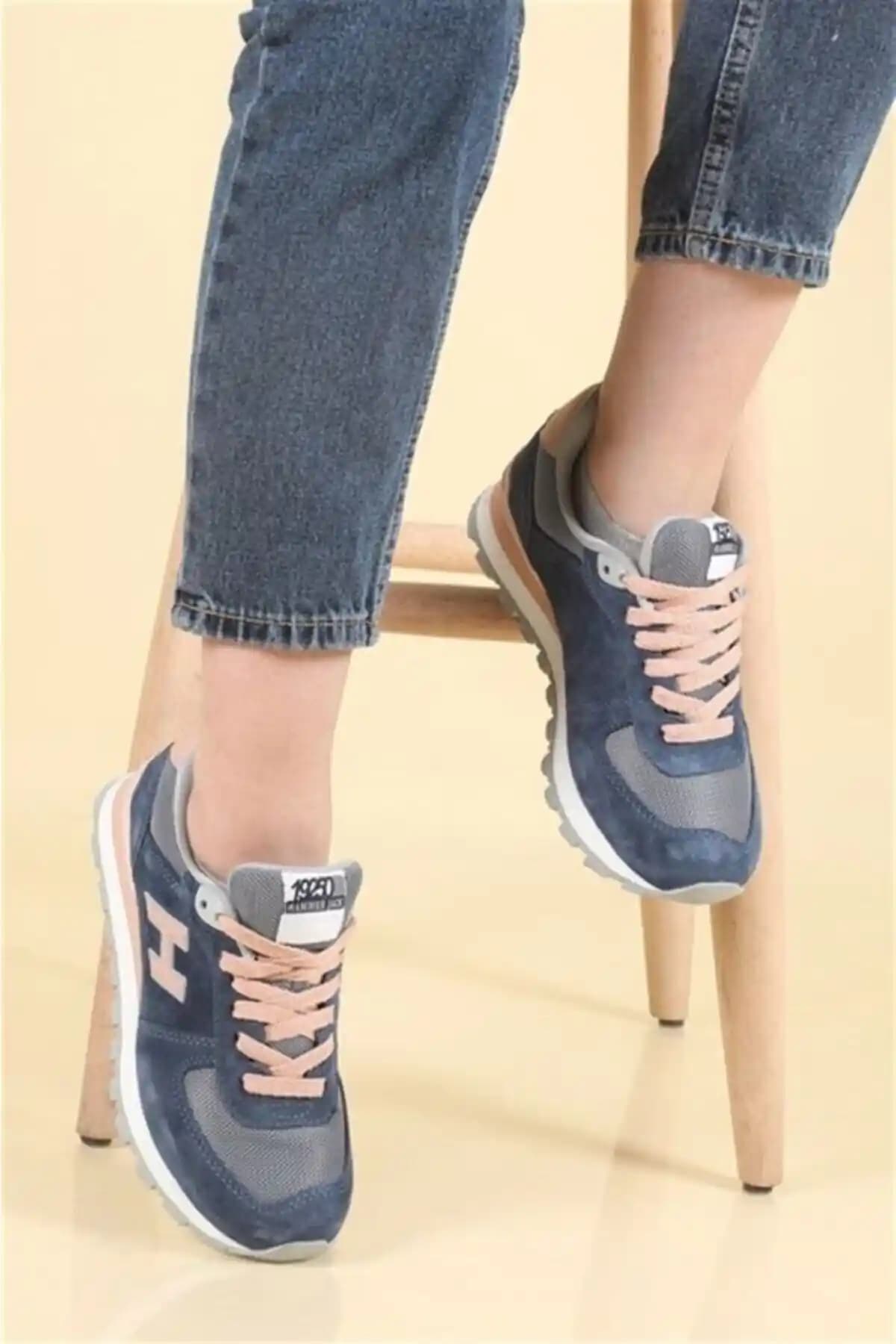 Hammer Jack Lacivert Hakiki Deri Spor Ayakkabı Günlük Kullanım İçin Uygun ve Şık Tasarım