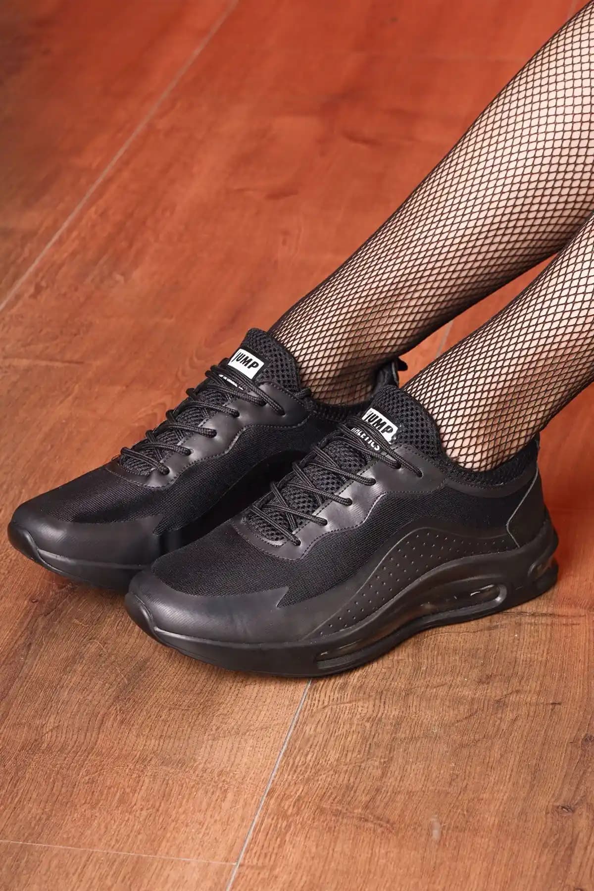 Jump 26275 Siyah Kadın Sneaker Günlük Şıklık ve Konfor Sunan Modern Spor Ayakkabı