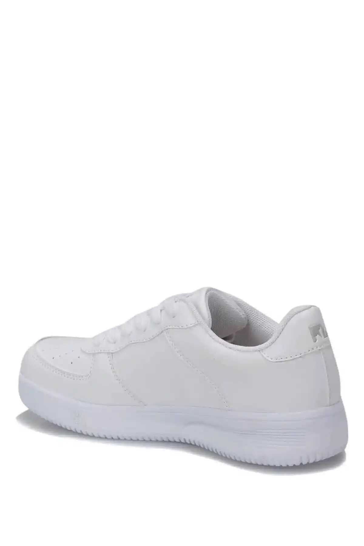 Lumberjack Fınster Kadın Sneaker: Şıklık ve Konforu Bir Arada Sunan Modern Ayakkabı