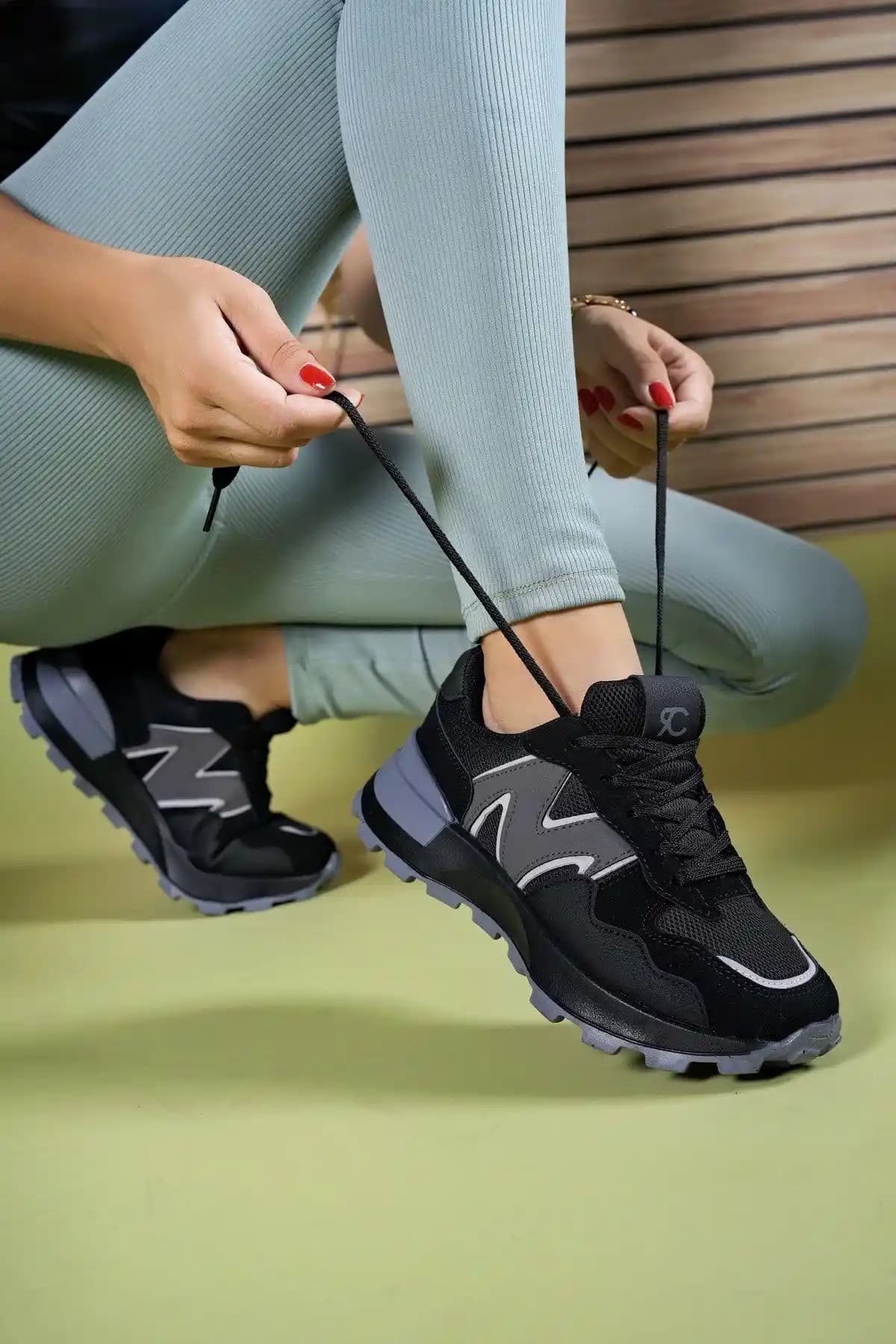 Riccon Kadın Sneaker Modeli 001210: Modern Tasarım ve Yüksek Konfor Bir Arada