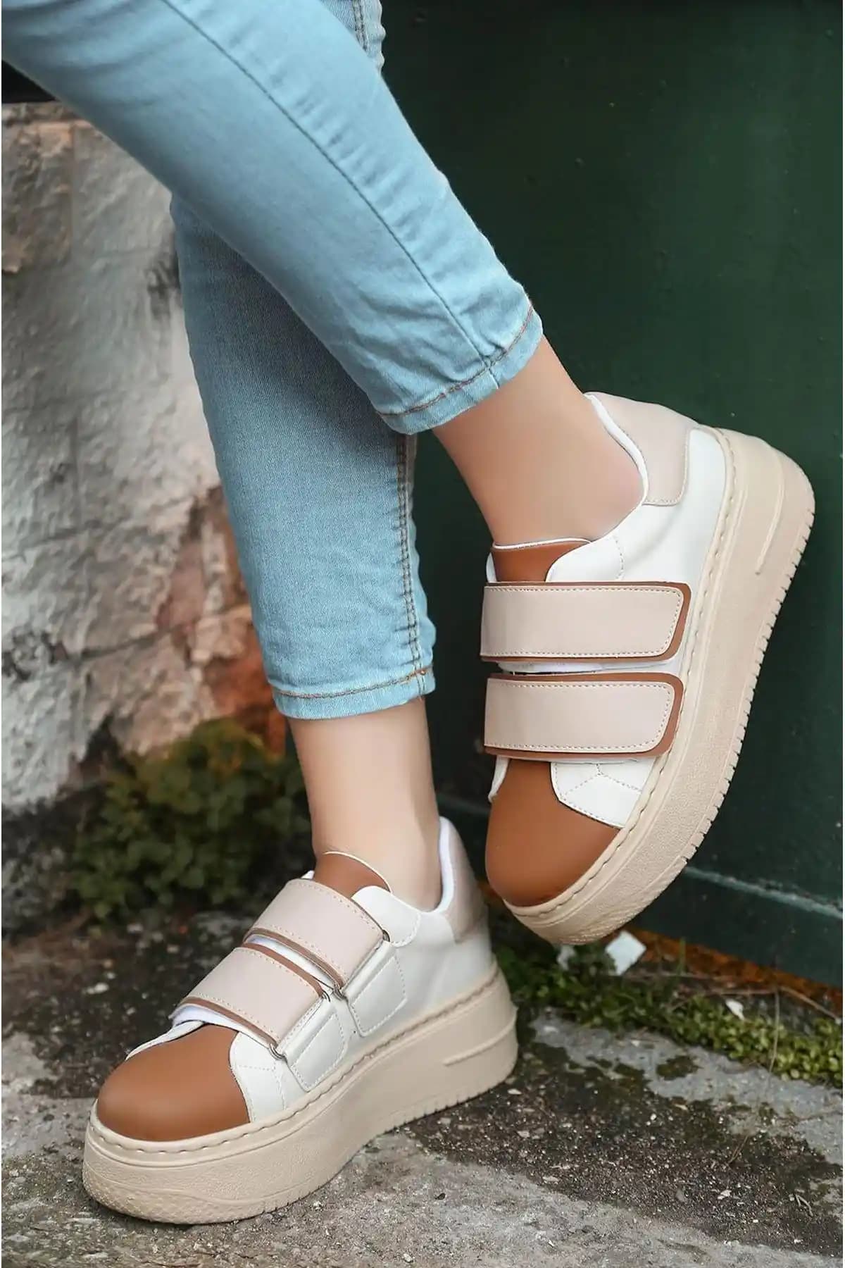 Scarpe Butik Deri Inter Kalın Tabanlı Gizli Topuk Çift Cırtlı Spor Sneaker Tanıtımı