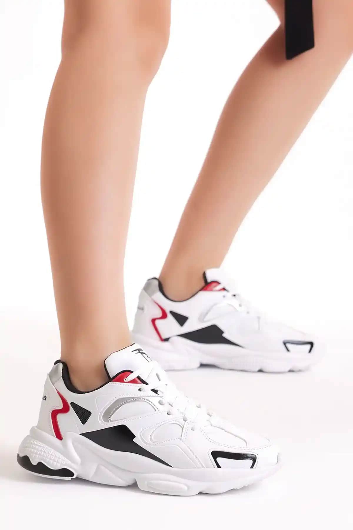 Tonny Black Beyaz Siyah Spor Ayakkabı Tb252 Günlük ve Spor Kullanımına Uygun