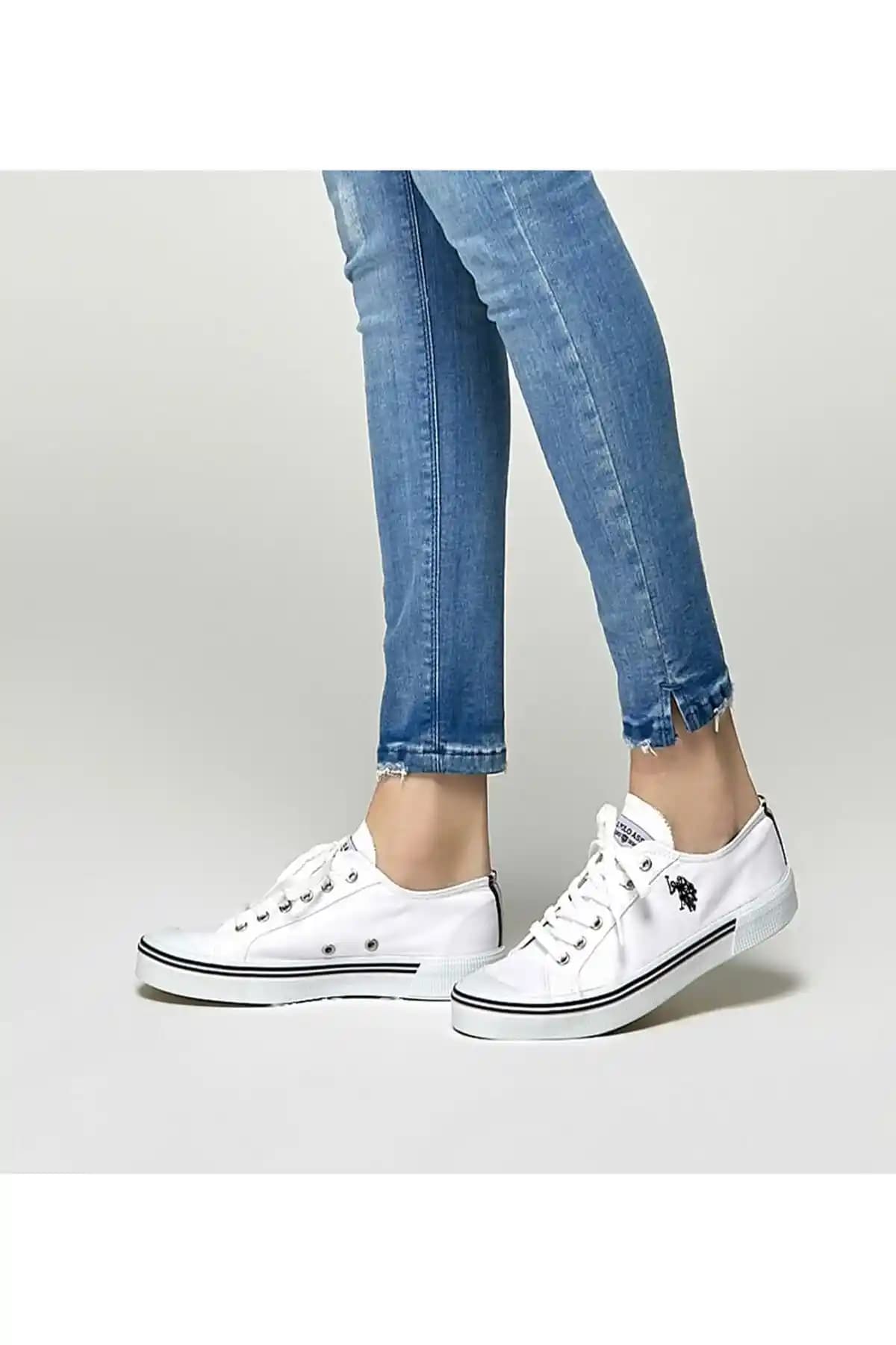 U.S. Polo Assn. Beyaz Kadın Sneaker: Şıklık ve Konforu Bir Arada Sunan Günlük Ayakkabı