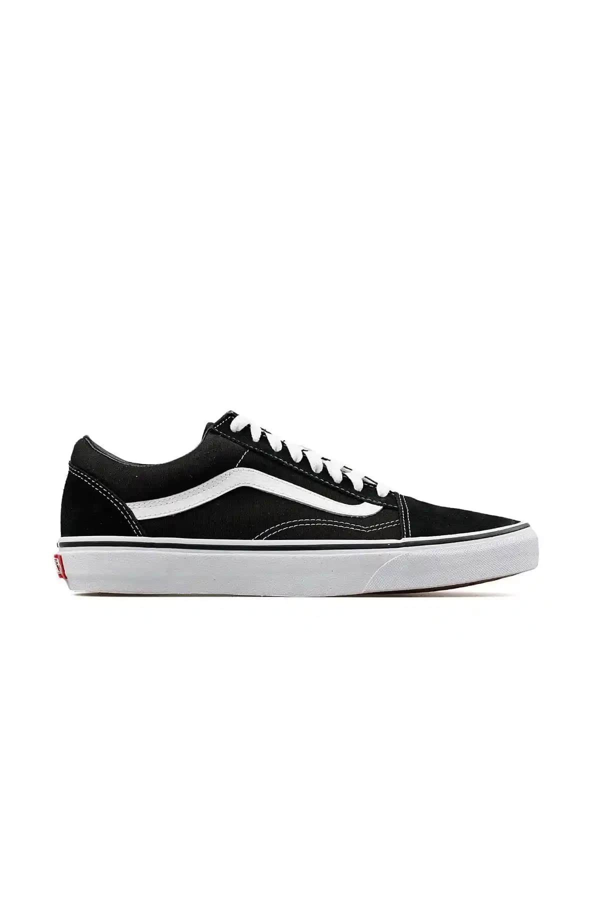 Vans Old Skool Unisex Günlük Ayakkabı: Şıklık ve Konforu Bir Arada Sunar