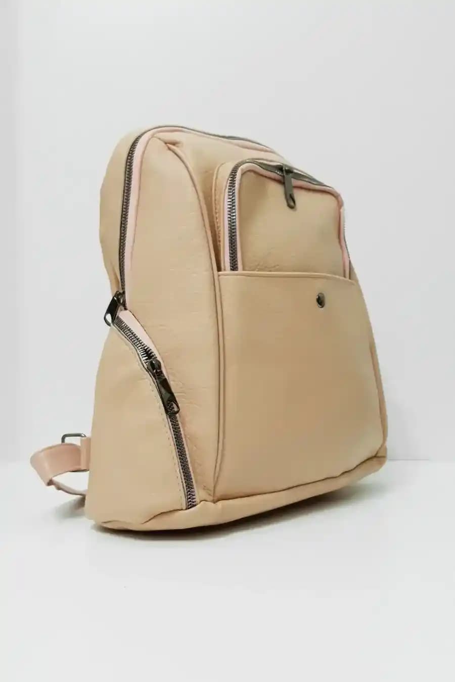 500 Sterlin Bütçeyle Sessiz Lüks ve Fonksiyonel Deri Çanta Seçenekleri