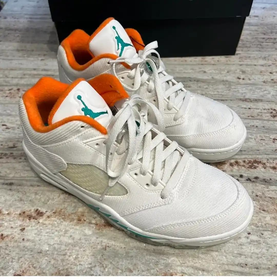 Marka Yeni (DS) Ayakkabılar: Durumları ve Satışta Karşılaşılan Problemler