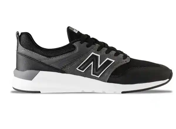 New Balance Koşu Ayakkabıları: Modeller, Özellikler ve Kullanıcı Deneyimleri Üzerine Detaylı İnceleme