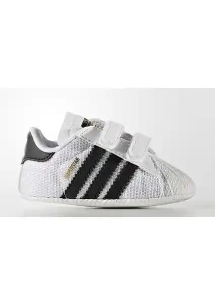 Adidas S79916 Bebek Patik: Şıklık ve Konforu Bir Arada Sunan Modern Tasarım
