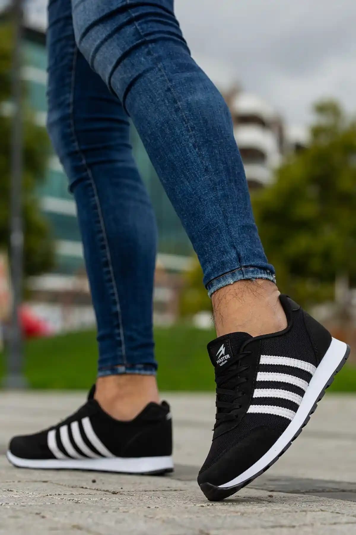 BOUIS Erkek Siyah Çizgili Spor Ayakkabı Günlük Kullanım ve Konfor İçin Uygun