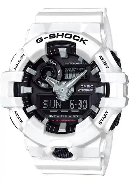Casio GA-700-7ADR G-Shock Erkek Kol Saati: Dayanıklılık ve Şıklığın Modern Buluşması