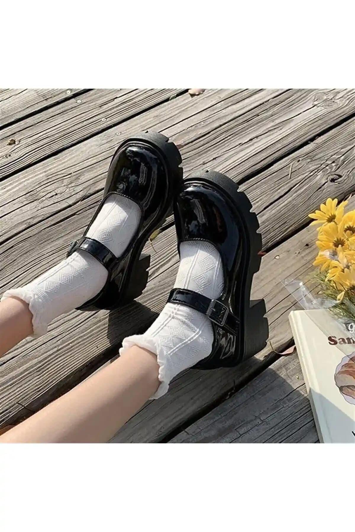 DEEFWEAR Siyah Rugan Harajuku Tarz Lolita Ayakkabısı Günlük Şıklık ve Konfor Sunar