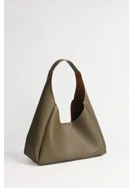 Densila Haki Suni Deri Kadın Çantası Günlük Kullanım İçin Şık ve Dayanıklı Tasarım