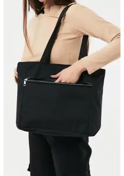 FullaModa Fermuarlı Cepli Çanta İnceleme: Şıklık ve Kullanışlılık Bir Arada