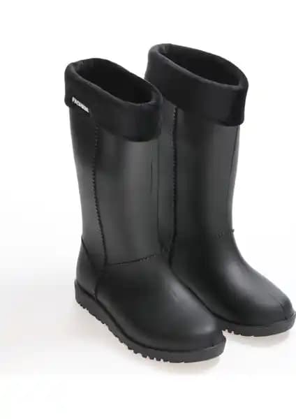 Gezer Kışlık Kadın Çizme: Su Geçirmez ve Sıcak Tutma Özelliğiyle Şık Tasarım