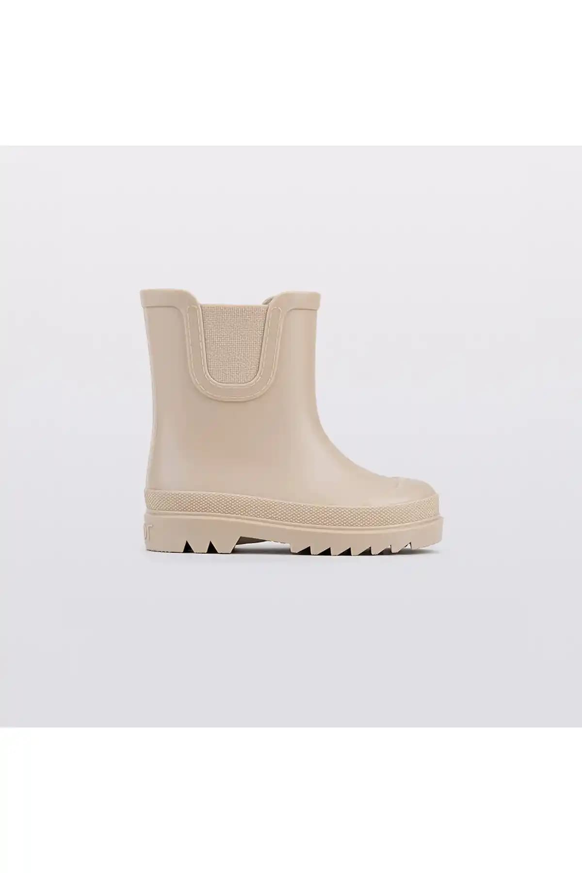 IGOR Tokio Çocuk Botu: Şık ve Fonksiyonel Su Geçirmez Çocuk Ayakkabısı