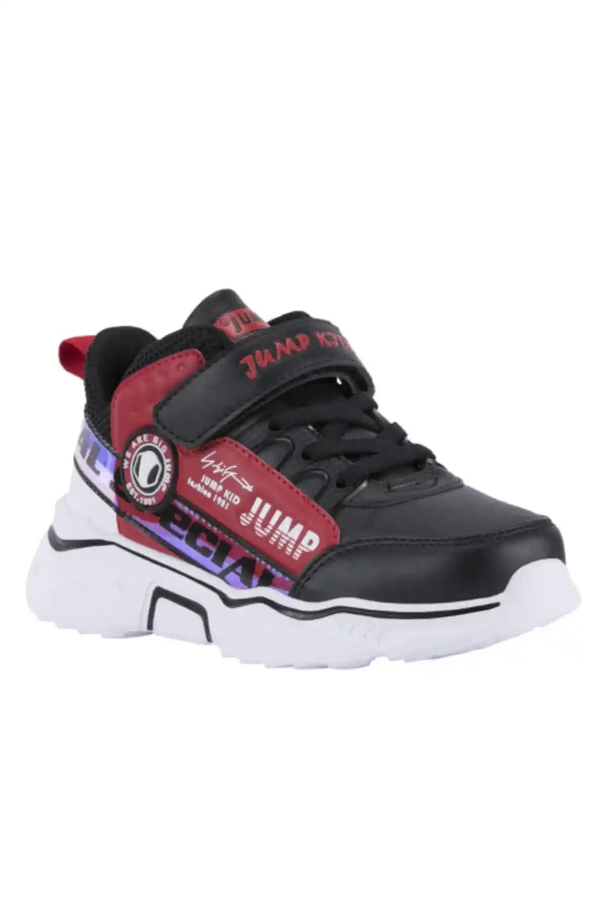 Jump Black-Red Çocuk Spor Ayakkabı Günlük Kullanım İçin Dayanıklı ve Şık Tasarım