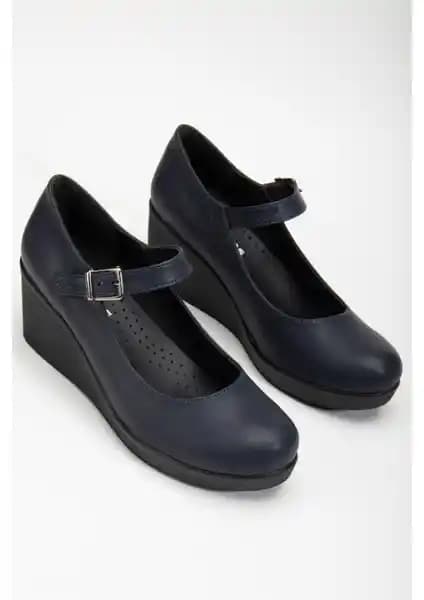 Kadın Günlük Lacivert Suni Deri Dolgu Taban Ayakkabı - Şık ve Konforlu Tasarım