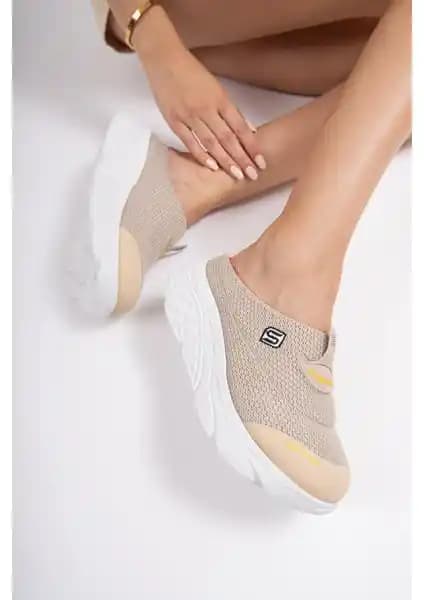 Kadınlar İçin Ortopedik ve Şık Sandal Spor Terlik Modelleri 75-90 Karakter