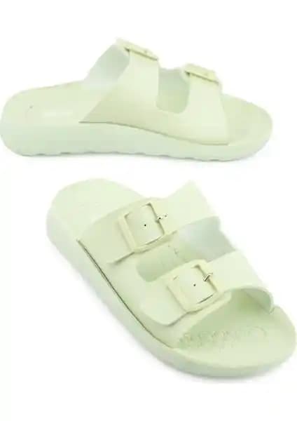 Kadınlar İçin Rahat ve Şık Yazlık Suni Deri Günlük Terlik Özellikleri ve Kullanım Rehberi