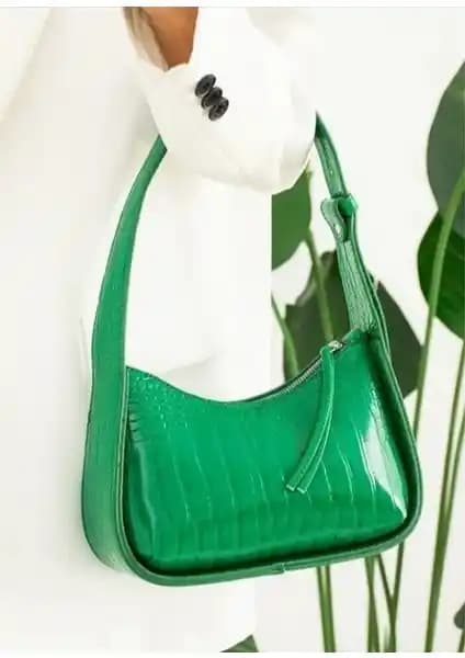 Kadınlar İçin Şık ve Fonksiyonel Kroko Desen Omuz Çantası - Günlük ve Özel Kullanım