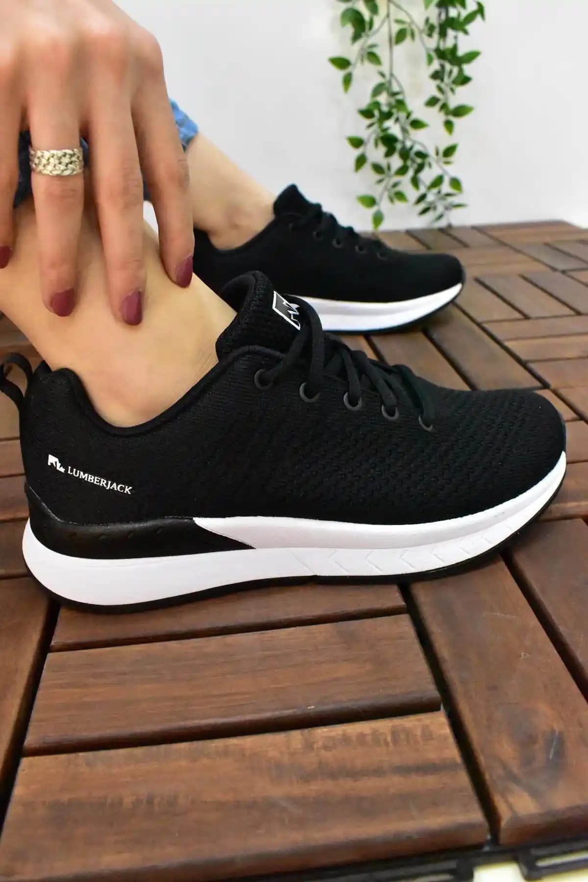 Kadınlar İçin Şık ve Konforlu Siyah Lumberjack Connect Wmn Ayakkabısı Özellikleri ve Kullanım İpuçları