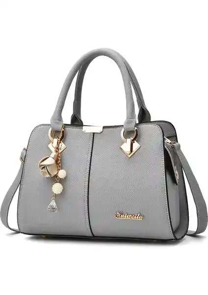 Marco Kadın Çantası 2023 Moda Trendlerine Uygun Şık ve Fonksiyonel Aksesuar