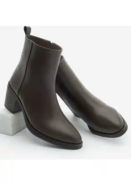 Marjin Kadın Topuklu Bot Sivri Burun Fermuarlı Cerin Kahve Modelleri ve Özellikleri