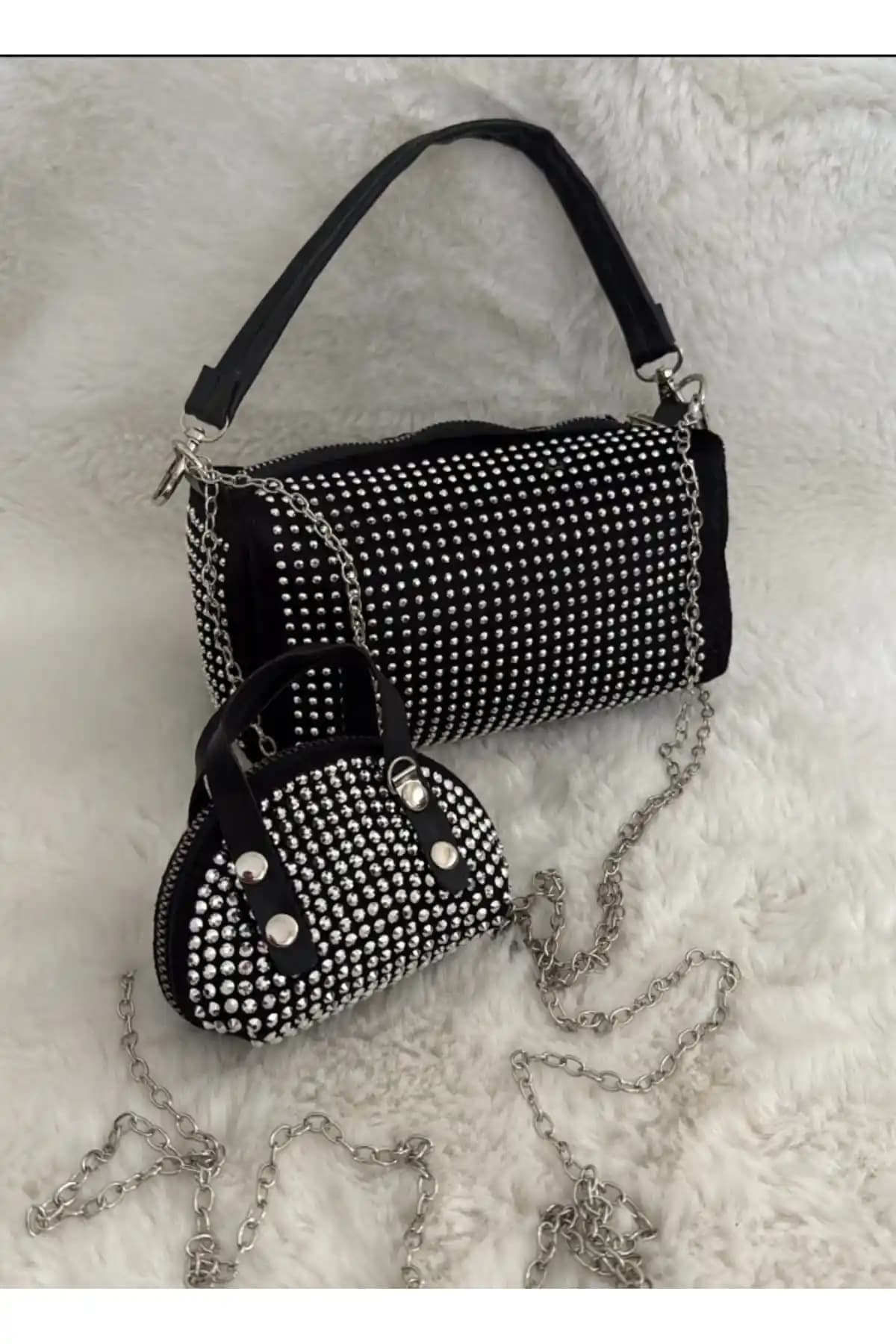 Merdiven6 Siyah Taşlı Kadın Omuz Çantası Şık ve Fonksiyonel Tasarım Özellikleri